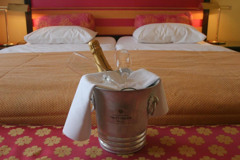 Valkenburg aan de Geul Dormio Wijnhotel Valkenburg חדר תמונה