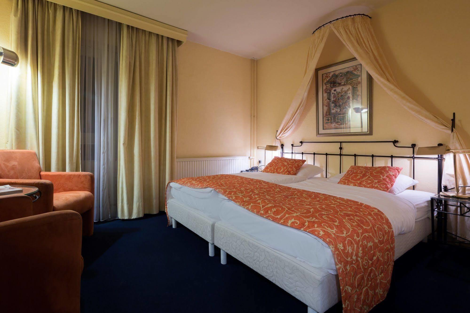 Valkenburg aan de Geul Dormio Wijnhotel Valkenburg מראה חיצוני תמונה